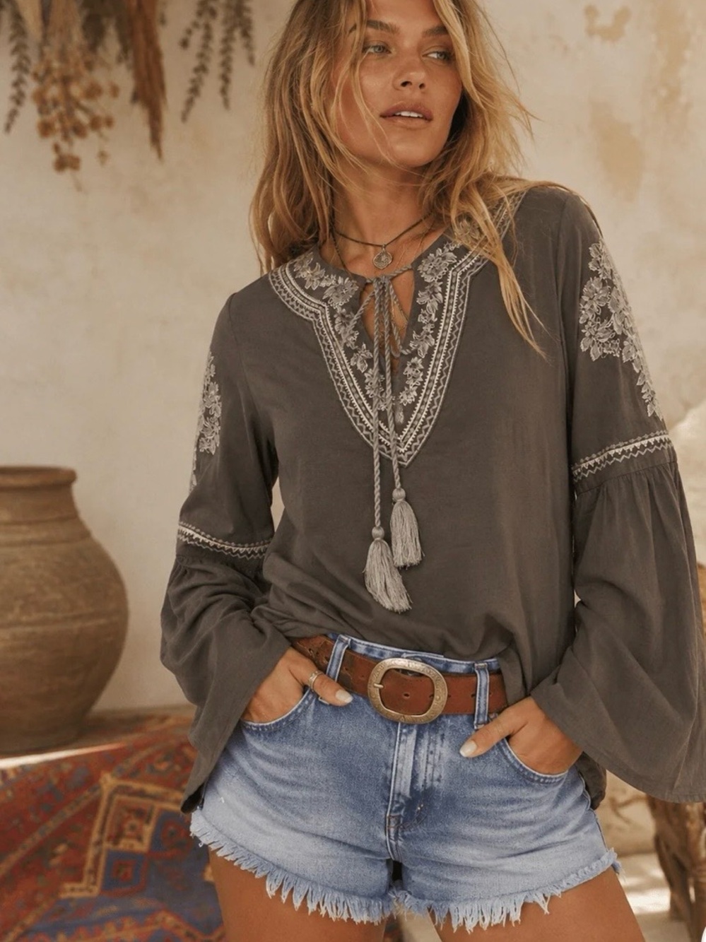 Embroidered Tassel Boho 100% Cotton Blouse. Prefect Summer/Fall Piece. Sz L NWT
